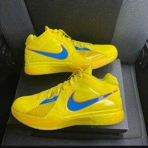 Nike Zoom KD III Christmas FD5606-700 Mens Size 9.5 Kevin Durant